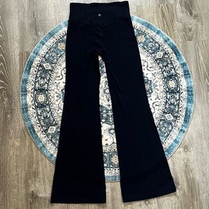 Athleta Small Navy Blue Elation High Waisted Athletic Flare Pants Athleisure